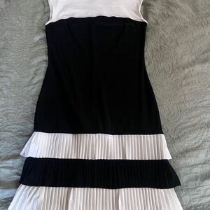 Frank Lyman Design Black & White Party Dress Classy Old Money